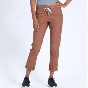 *LAST DAY* Vuori The Rise The Shine Ripstop Cargo Crop Pants Clay